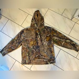 Mens XL Under Armour camo hoodie